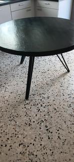 Ronde houten eettafel ( dringend weg ), Ophalen, Zo goed als nieuw