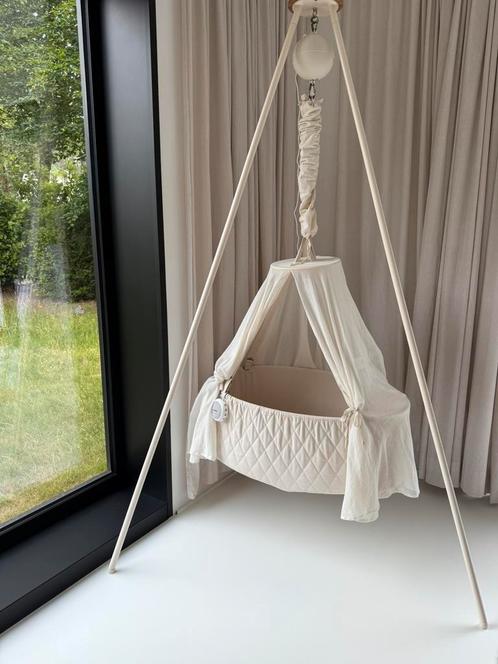 Moonboon Babywieg(of hangmat) met motor – Zo goed als nieuw!, Kinderen en Baby's, Babywiegjes en Ledikanten, Zo goed als nieuw