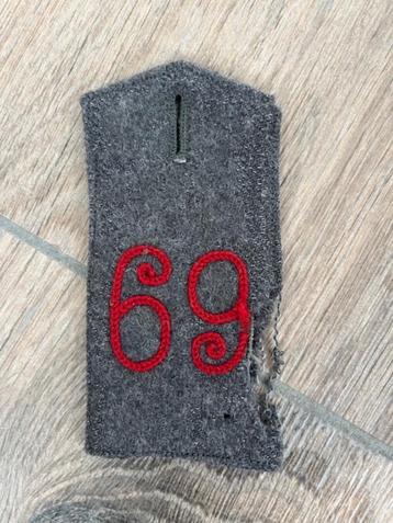 Duits schouderstuk 14-18 / WO1 (2) beschikbaar voor biedingen