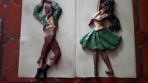 Gietijzeren wanddecoratie man + vrouw / muurbord in kleur, Huis en Inrichting, Woonaccessoires | Wanddecoraties, Zo goed als nieuw
