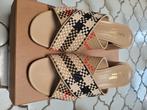 Burberry, Kleding | Dames, Ophalen of Verzenden, Zo goed als nieuw, Burberry, Instappers