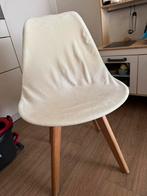 Gratis 5 stoelen, Huis en Inrichting, Gebruikt, Wit, Kuipstoelen, Vijf, Zes of meer stoelen