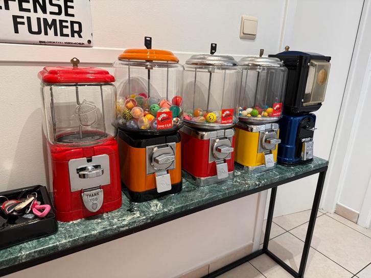 Distributeur à chewing-gum OAK/beaver/TOPPER, Collections, Machines | Autre, Comme neuf, Enlèvement ou Envoi