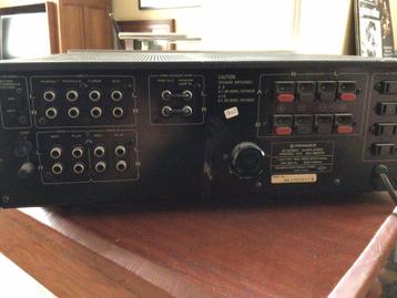 Versterker Pioneer beschikbaar voor biedingen