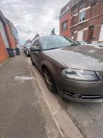 Audi A3 1,6 tdi phase 2 annee 2011 export, Auto's, Beige, Emergency brake assist, Beige, 105 kW