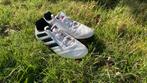 Voedbalschoenen Addidas maat 32-33, Adidas, Ophalen of Verzenden, Zo goed als nieuw, Jongen of Meisje
