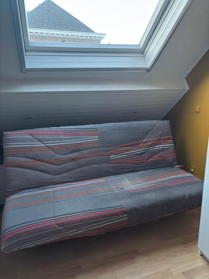 Slaapbank met opbergruimte 130x190 + matras + kussens, Huis en Inrichting, Zetels | Zetels, Gebruikt, Rechte bank, Overige maten