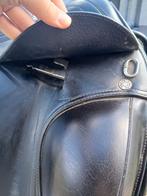 dressuur zadel 17 inch equipe, Animaux & Accessoires, Chevaux & Poneys | Selles, Enlèvement, Utilisé, Dressage