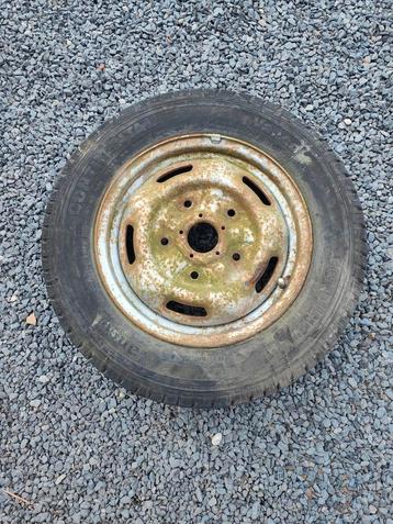 Band + velg ford transit  beschikbaar voor biedingen