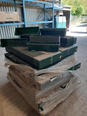 pvc bloembakken beschikbaar voor biedingen