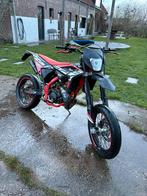 Beta rr 50 2023, Fietsen en Brommers, Ophalen, Zo goed als nieuw