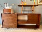 Vintage Retro Scandinavisch design wandmeubel/ dressoir., Huis en Inrichting, Kasten | Dressoirs, Gebruikt, Ophalen