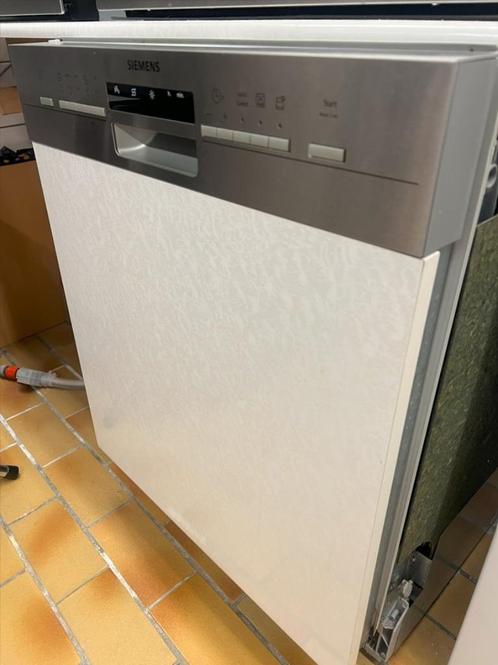 Vaatwaser SIEMENS inbouw, Elektronische apparatuur, Vaatwasmachines, Zo goed als nieuw, Inbouw, Ophalen