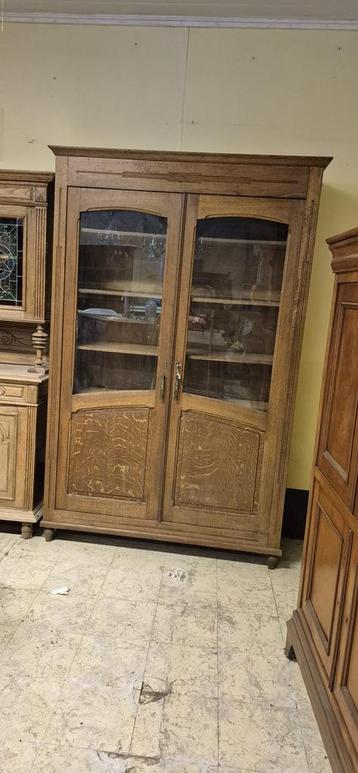 Bibliothèque en chêne 2 portes 1900 beschikbaar voor biedingen