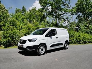 Opel Combo Cargo L1H1 HEAVY 1,5 TURBO 100PK (bj 2024) beschikbaar voor biedingen