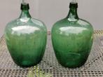 2 vintage dame jeannes - buikflessen, Minder dan 50 cm, Groen, Glas, Gebruikt