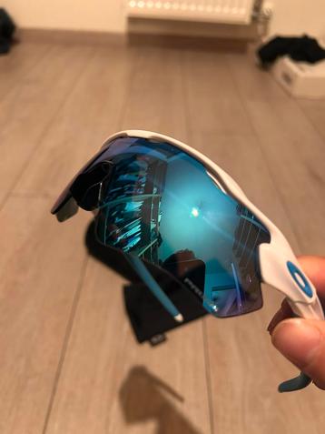 Oakley Radar EV beschikbaar voor biedingen