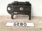 BESCHERMKAP Volkswagen Golf VI (5K1) (03C103925AR), Auto-onderdelen, Gebruikt, Volkswagen