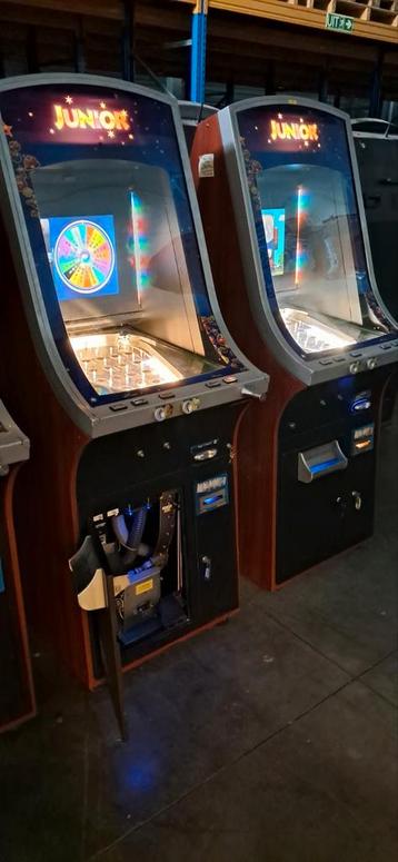 Junior BINGO'S nemen niet veel plaats in. beschikbaar voor biedingen