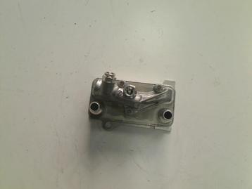 OLIEKOELER Mercedes-Benz C (W205) (A0995002500-) beschikbaar voor biedingen