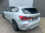 BMW 118i Automaat/ led/ 2020/ 44.000km/ 1jaar garantie, Te koop, Zilver of Grijs, Stadsauto, Benzine