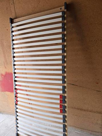 Lattenbodem Sommier à lattes 90x200 beschikbaar voor biedingen