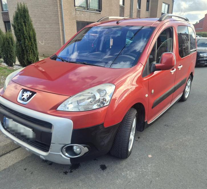 PEUGEOT PARTNER TEPEE 1.6HDI/2010/AIRCO/CRUIS CNTRL/BON ETAT, Auto's, Peugeot, Bedrijf, Te koop, Partner, ABS, Airbags, Airconditioning
