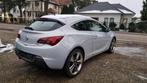 Opel Astra Gtc 2.0D 180pk gelijk nieuw, Auto's, Voorwielaandrijving, 4 cilinders, Leder, Bedrijf