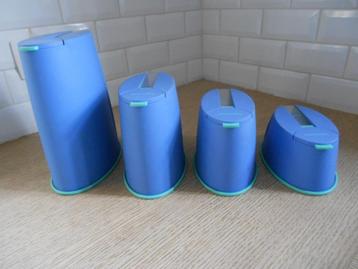 tupperware serie van 4 luchtdichte dozen - B beschikbaar voor biedingen