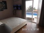 CHAMBRES DE LUXE DANS UNE VILLA AVEC PISCINE COSTA ADEJE, Propriétaire, Village, 1 chambre, Lit enfant