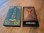 Tomorrowland 2019 Festivalbox - The Book of Wisdom, Collections, Collections complètes & Collections, Enlèvement ou Envoi