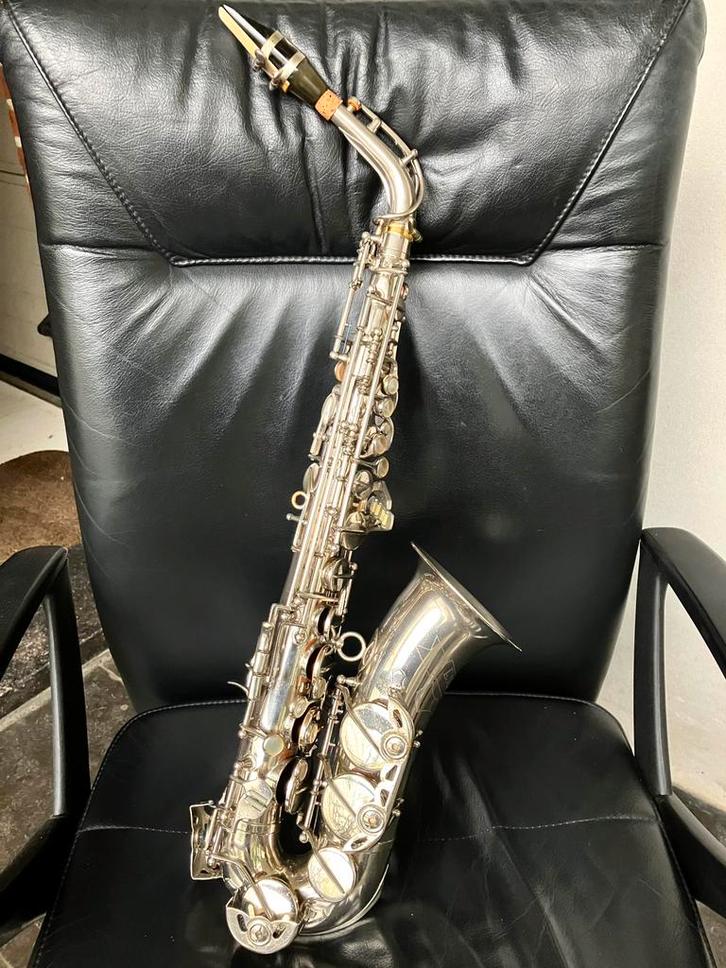 Saxofoon "KEILWERTH" met toebehoren, Muziek en Instrumenten, Blaasinstrumenten | Saxofoons, Gebruikt, Alt, Met koffer, Ophalen