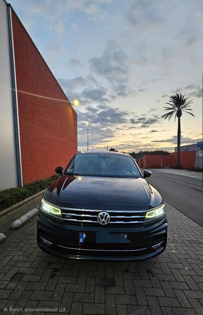 Volkswagen Tiguan R-Line / Highline – Perfect onderhouden!, Autos, Volkswagen, Particulier, Tiguan, Caméra 360°, ABS, Caméra de recul