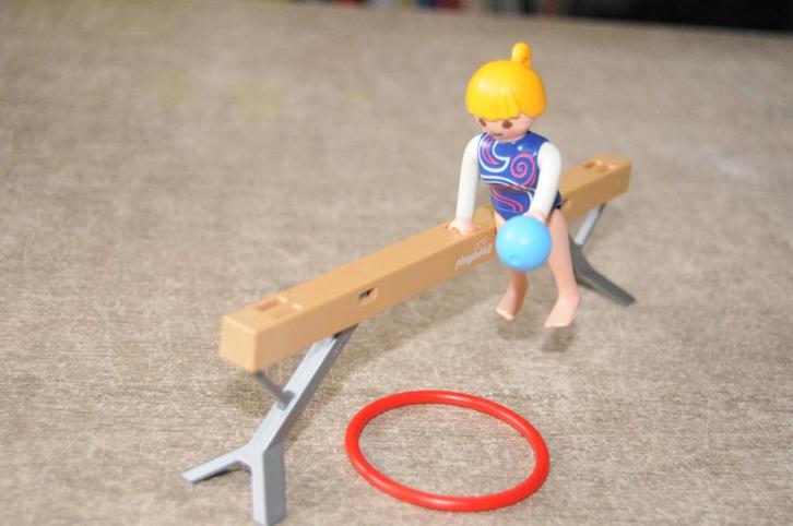Playmobil 5190 Gymnaste complète sur la poutre complète, Enfants & Bébés, Jouets | Playmobil, Comme neuf, Ensemble complet, Enlèvement ou Envoi