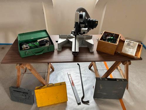Set gereedschap voor hout -en metaalbewerking, Doe-het-zelf en Bouw, Gereedschap | Zaagmachines, Gebruikt, Afkortzaag, 1200 watt of meer
