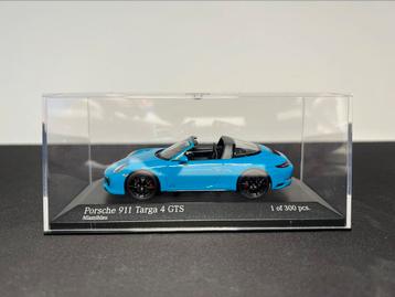 Minichamps Porsche 911 (991.2) Targa 4 GTS Miamiblau 1:43 beschikbaar voor biedingen