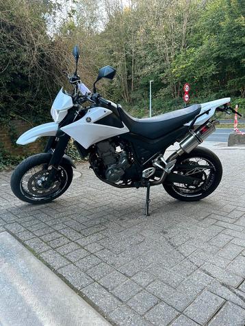 YAMAHA XTX660 SUPERMOTO beschikbaar voor biedingen