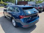 Skoda Octavia Ambition NAVI CRUISE 2JAAR GARANTIE (bj 2023), Stof, Gebruikt, Euro 6, Blauw