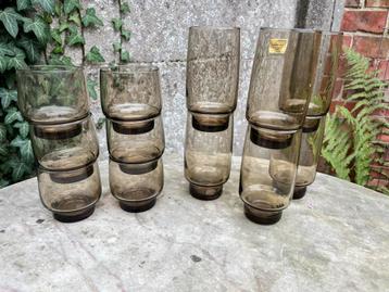 6 vintage lage en 6 hoge fumé Luminarc glazen voor BP beschikbaar voor biedingen
