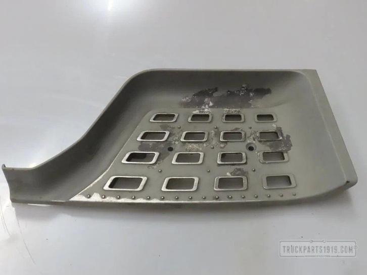 DAF Body & Chassis Parts Opstap trede Re. DAF CF, Autos : Pièces & Accessoires, Pièces camion, DAF, Carrosserie et Tôlerie, Utilisé