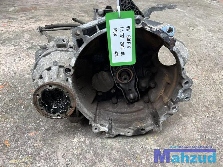 2010 VW GOLF 6 1.4 TSI Versnellingsbak MCB 6 bak handbak, Auto-onderdelen, Transmissie en Toebehoren, Volkswagen, Gebruikt