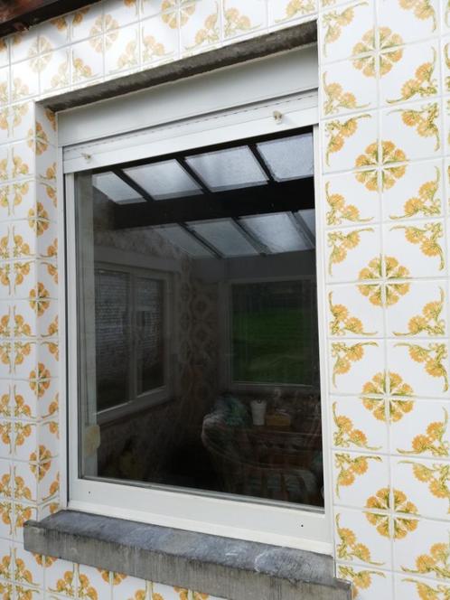Fenêtre en PVC à double vitrage avec volet, Bricolage & Construction, Vitres, Châssis & Fenêtres, Utilisé, Panneau vitré, 120 à 160 cm