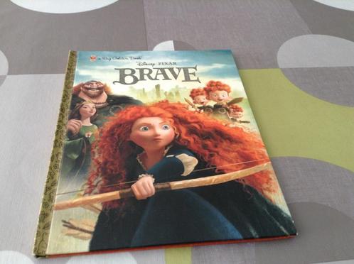 Disney-Pixar Brave Book (version anglaise) (2012), Livres, Livres pour enfants | Jeunesse | Moins de 10 ans, Comme neuf, Contes (de fées)