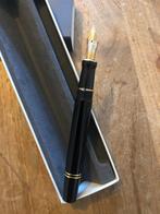 Parker Duofold Centennial Gold - Vulpen, Verzamelen, Pennenverzamelingen, Parker, Nieuw, Met doosje, Ophalen of Verzenden