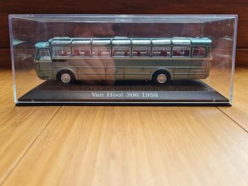 Bus Van Hool 1/43