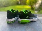 Jordan Max Aura 3, Ophalen