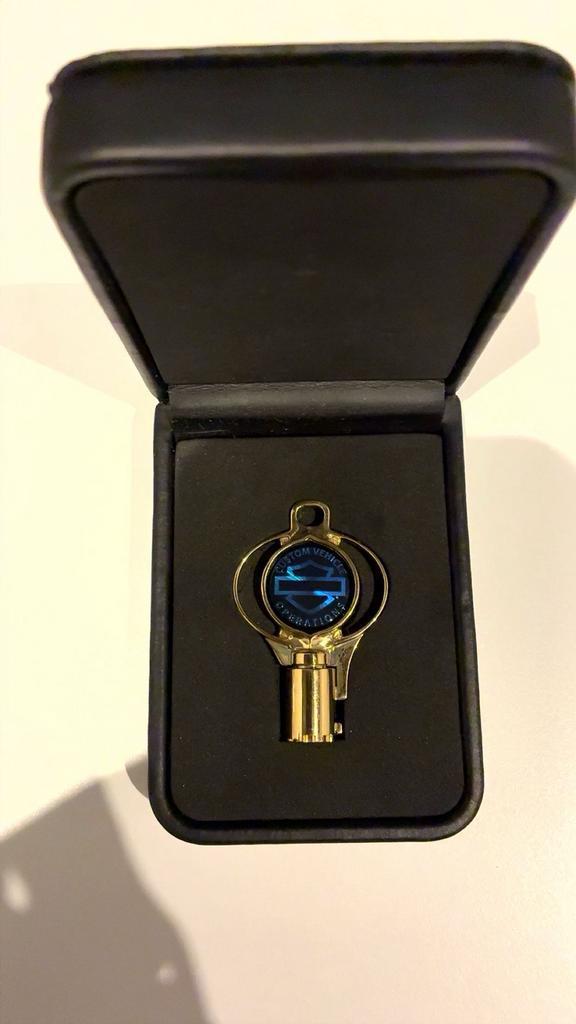 Harley Davidson gouden sleutel, Motos, Accessoires | Autre, Neuf, Enlèvement