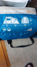 Tent Quechua - Arpenaz Family 4.1
2 x gebruik
Perfecte staat, Caravans en Kamperen, Tenten, Ophalen of Verzenden, Zo goed als nieuw
