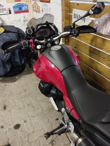 Moto Guzzi V85tt beschikbaar voor biedingen