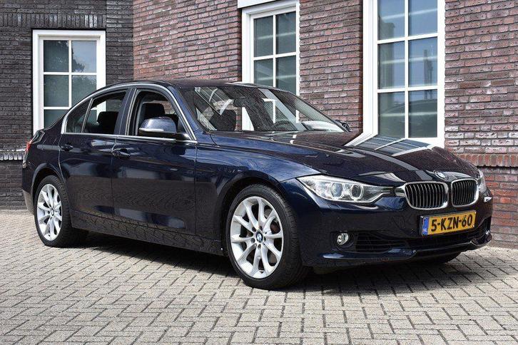 BMW 335 335i xDrive High Executive/1e eigenaar!/Sportstoelen, Auto's, BMW, Bedrijf, 3 Reeks, 4x4, ABS, Adaptieve lichten, Airbags